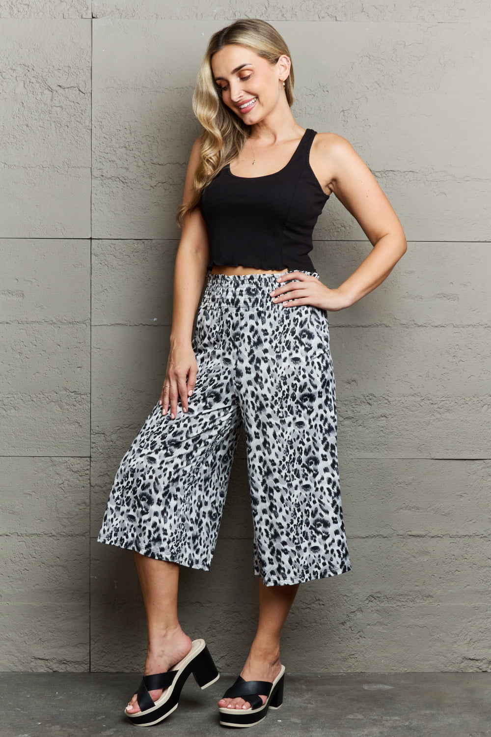 Ninexis Leopard High Waist Flowy Wide Leg Pants with Pockets - Make'm Blush Boutique 