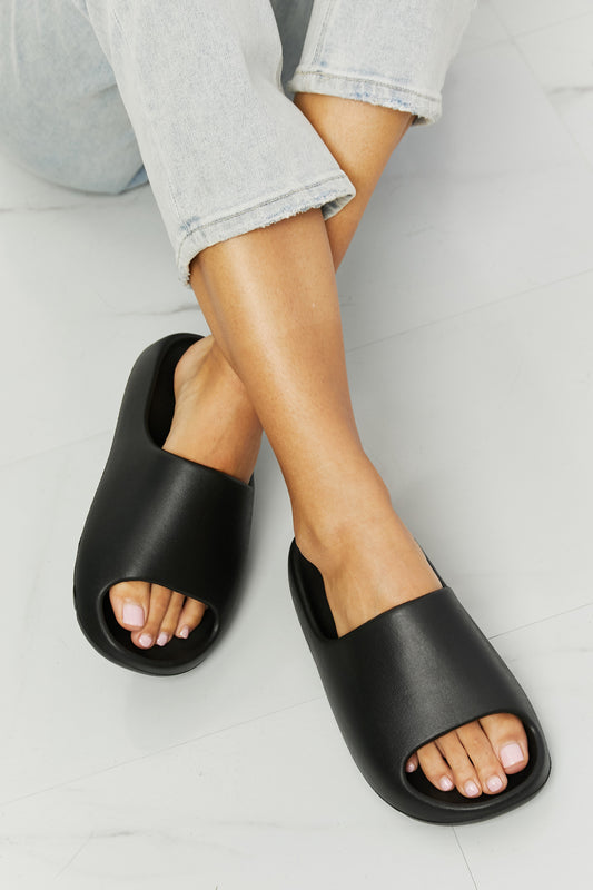 NOOK JOI In My Comfort Zone Slides in Black - Make'm Blush Boutique 